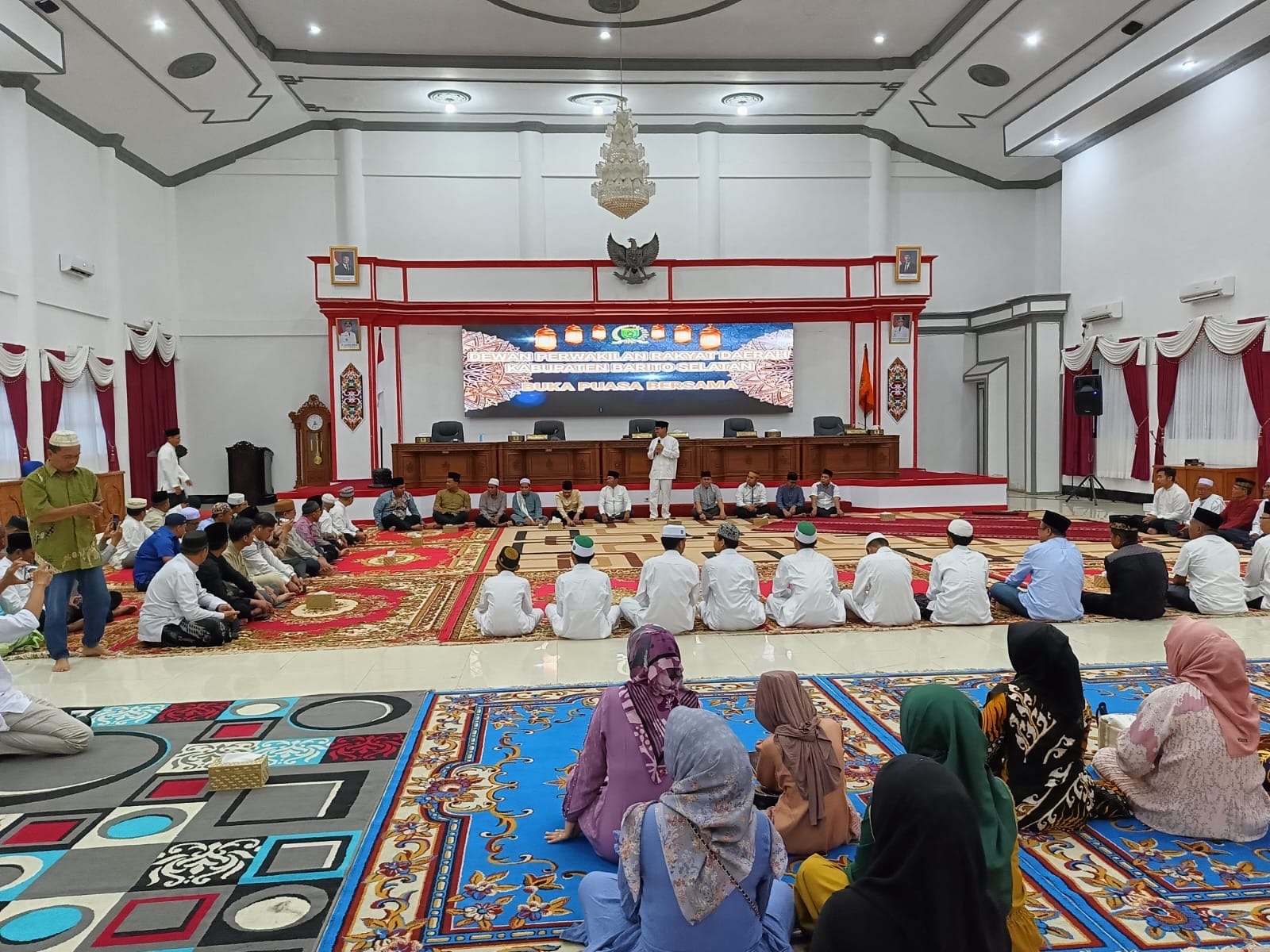 DPRD Barsel gelar berbuka puasa bersama