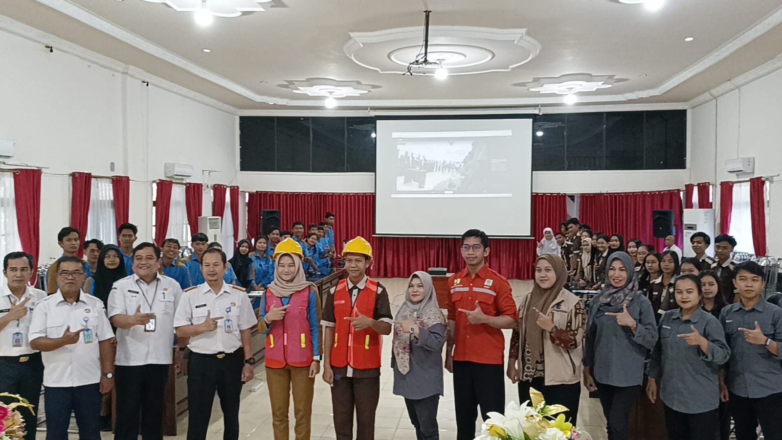 DPUPR Barsel adakan pelatihan dan sertifikasi kompetensi jasa konstruksi bagi pelajar