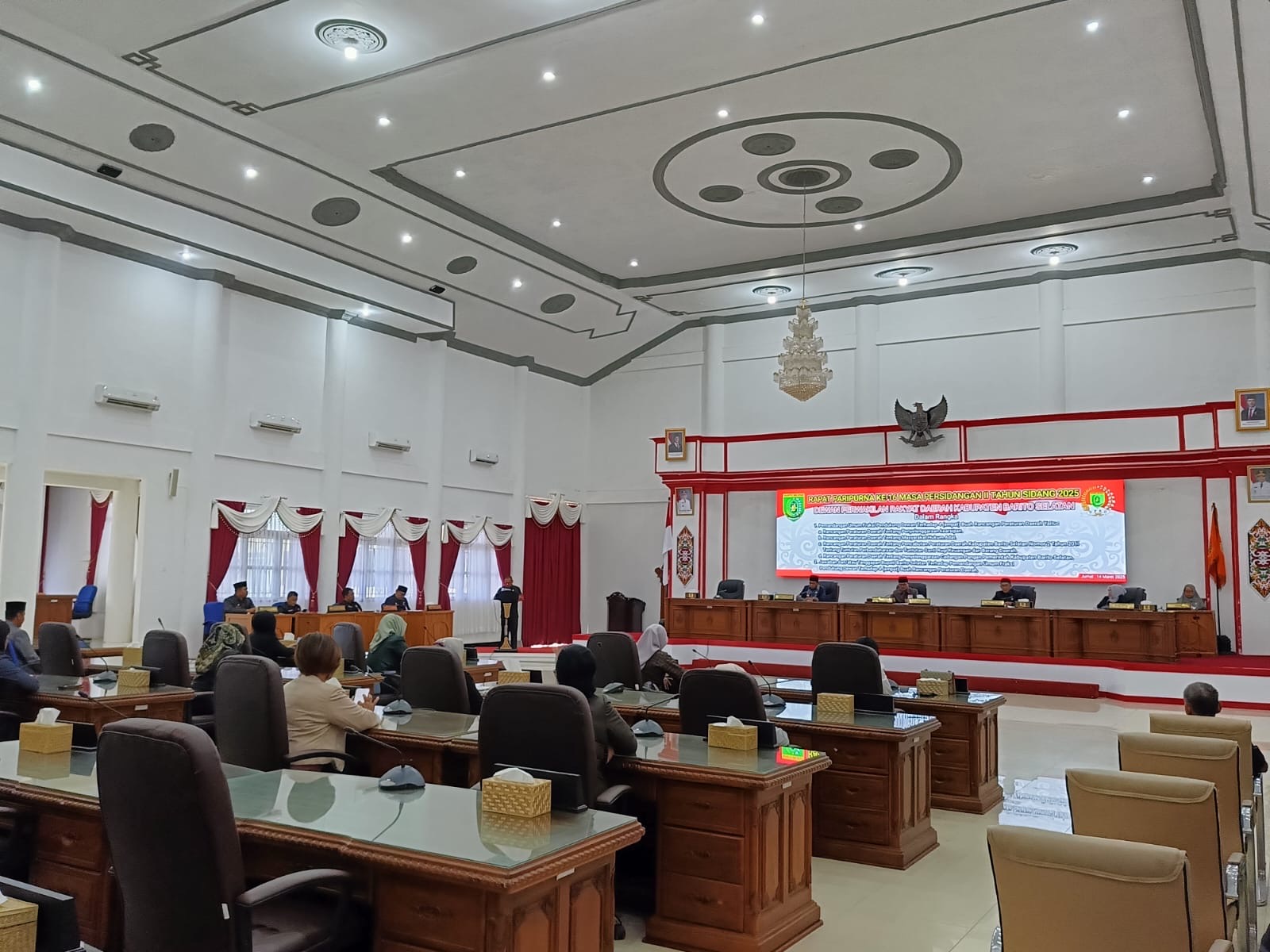Tiga fraksi DPRD Barsel sepakat empat raperda dibahas ke tahap berikutnya