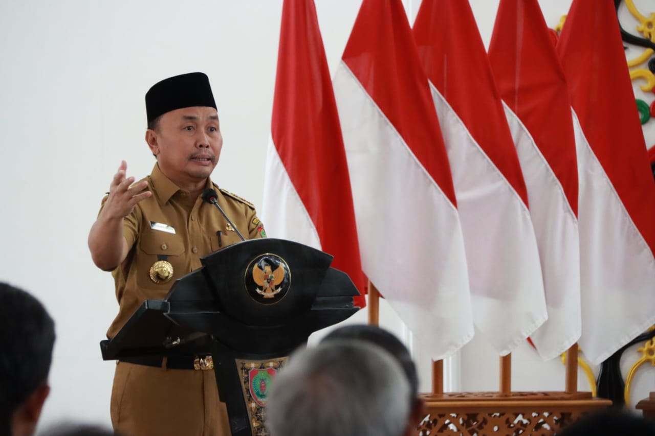 Gubernur Kalteng Sugianto Sabran Serahkan DIPA dan Alokasi TKD Tahun Anggaran 2024