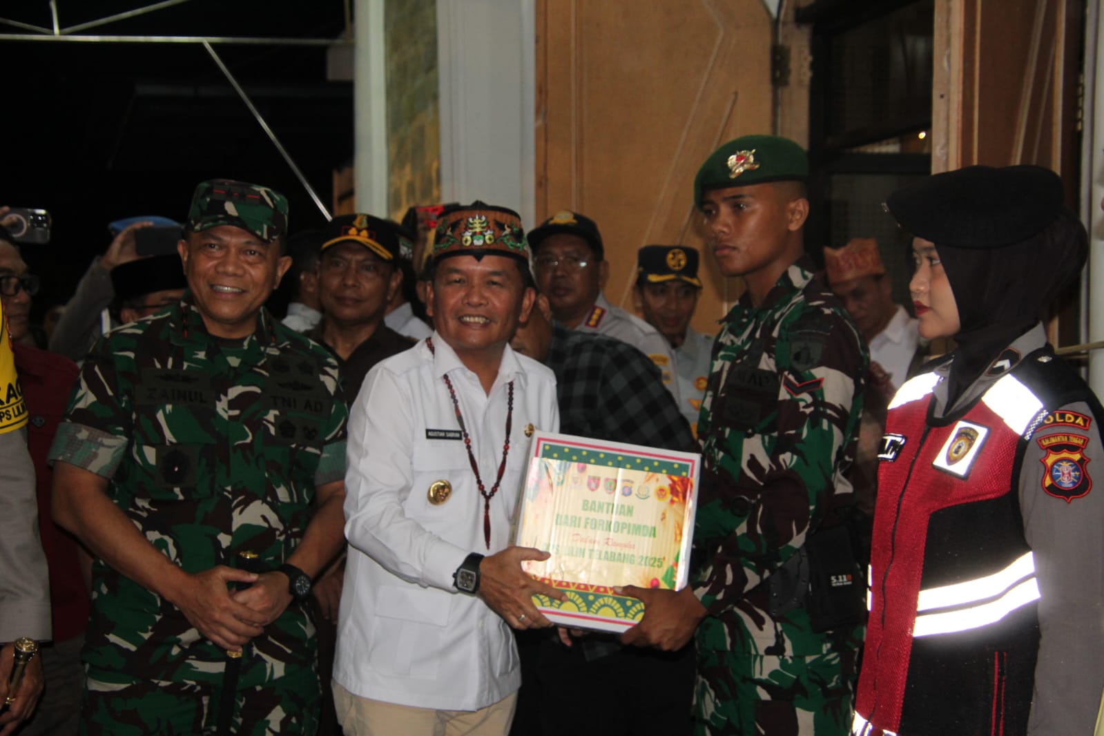 Gubernur Kalteng Agustiar Sabran Bersama Unsur Forkopimda Laksanakan Patroli dan Kunjungan ke Sejumlah Gereja