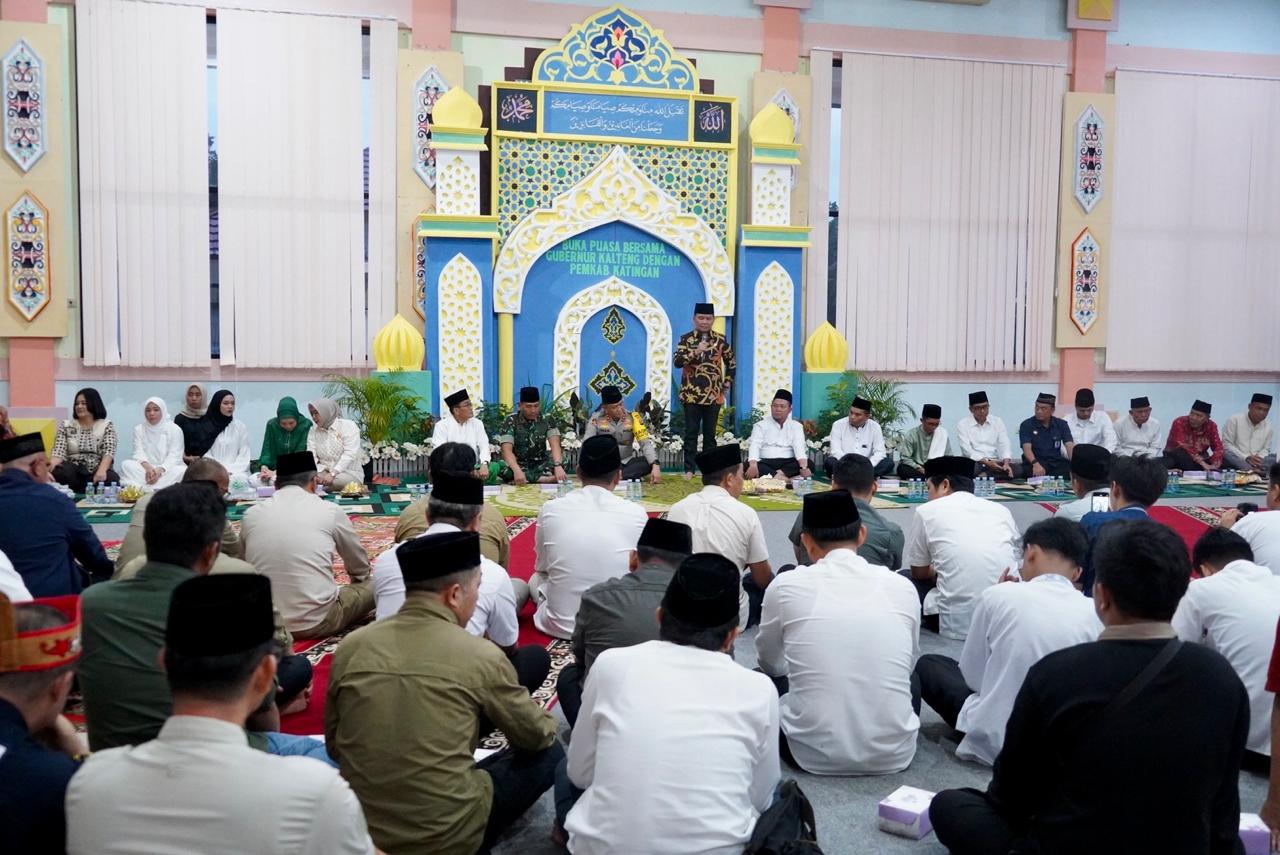 Gubernur Kalteng Agustiar Sabran Hadiri Acara Silahturahmi Sekaligus Buka Puasa Bersama