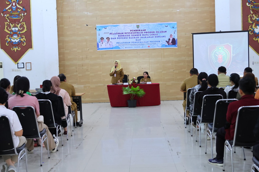 Disperindag Kalteng Gelar Pelatihan Diversifikasi Produk Olahan dan Pengemasan Berbasis Sumber Daya Lokal