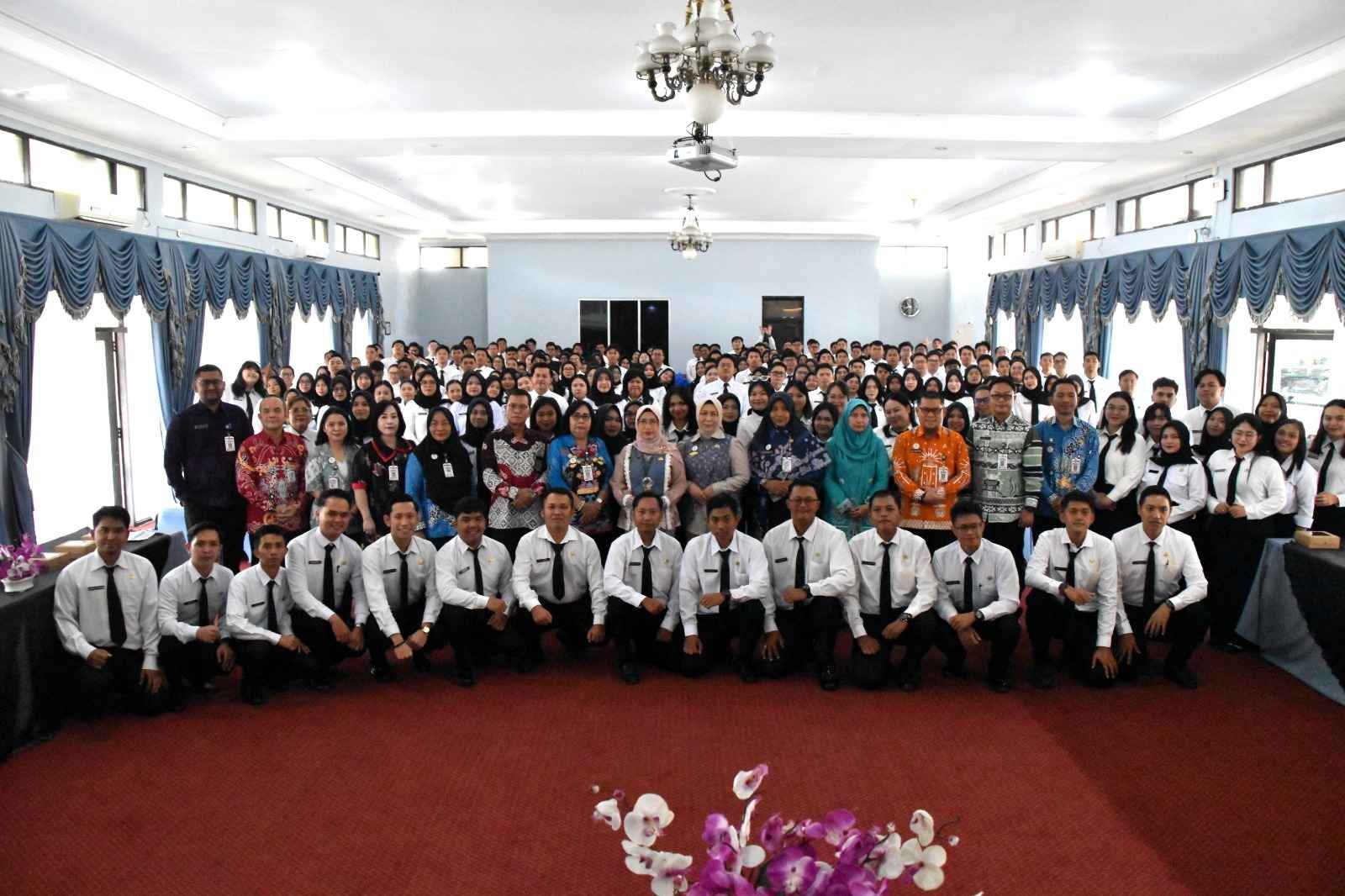 Asisten Administrasi Umum Kalteng Sunarti Tutup Latsar CPNS Gelombang IV Golongan II dan III Tahun 2026