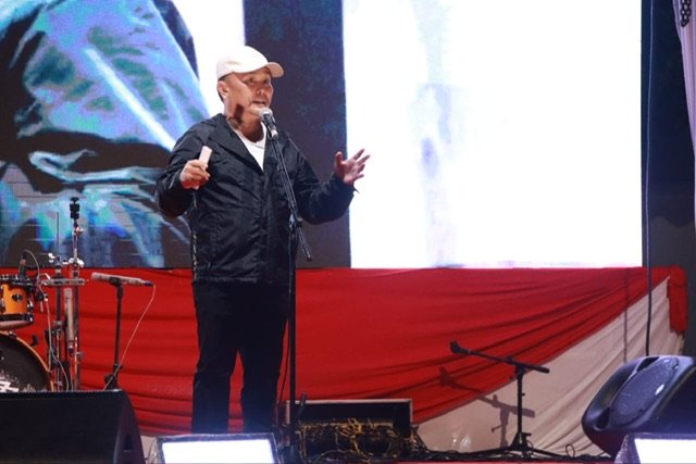 Gubernur Kalteng Sugianto Sabran Apresiasi Kegiatan Hadari Kahayan Glow Run Dalam Rangkaian Acara Borneo Decafest 2024