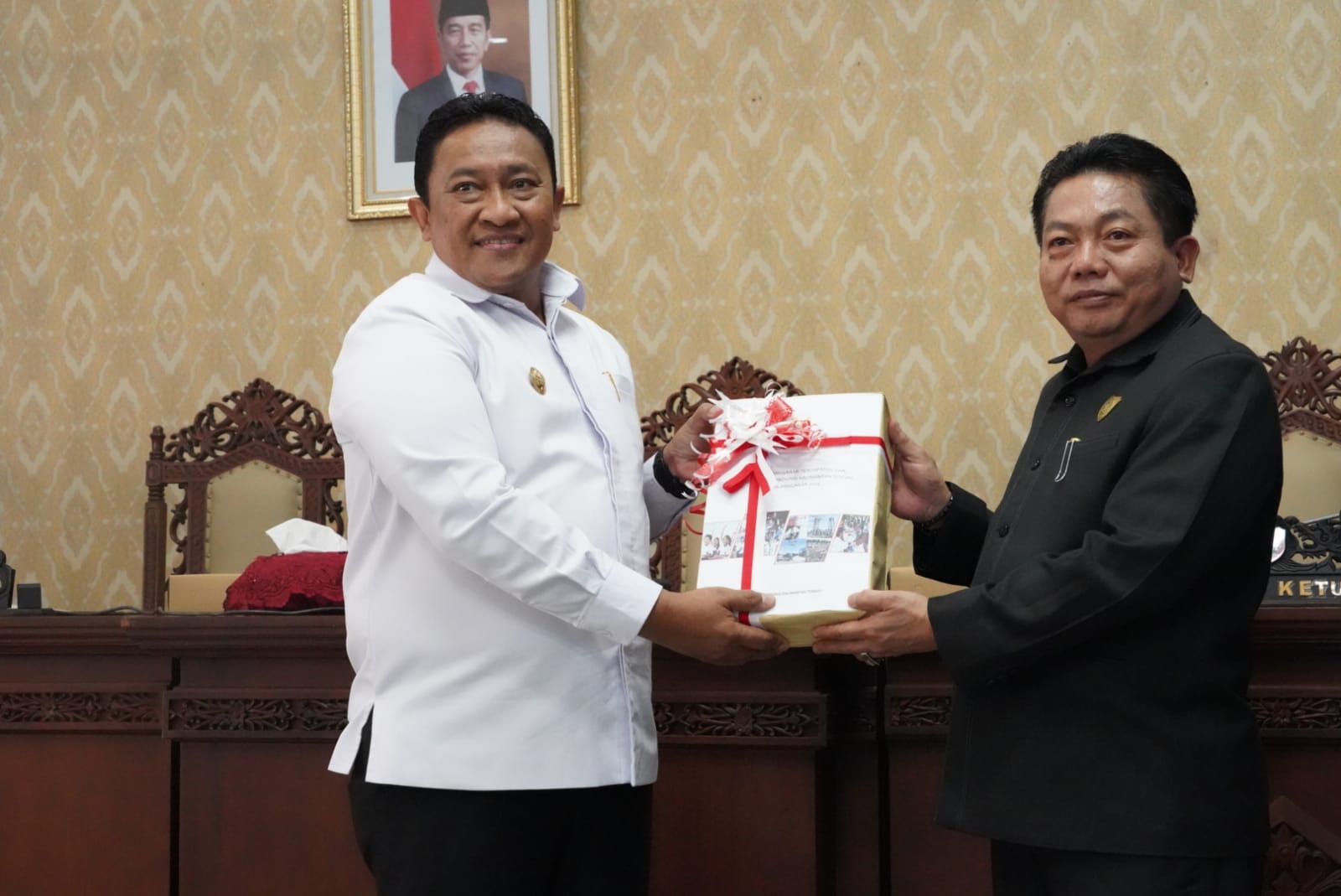 Wagub Kalteng Edy Pratowo Hadiri Rapat Paripurna ke-5 Masa Persidangan III Tahun Sidang 2023 DPRD Prov. Kalteng