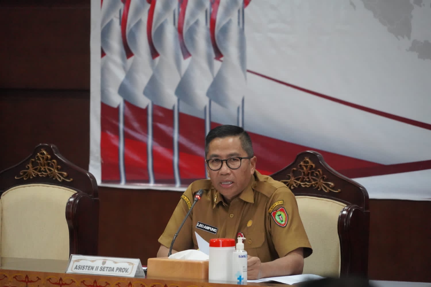 Asisten Ekbang Leonard S. Ampung Pimpin Rapat Mekanisme Penyampaian Keputusan Menteri Koordinator Bidang Perekonomian