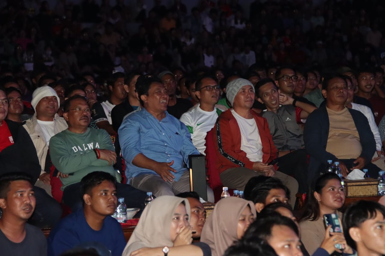 Gubernur Kalteng Sugianto Sabran Kembali Gelar Nobar Pertandingan Sepak Bola