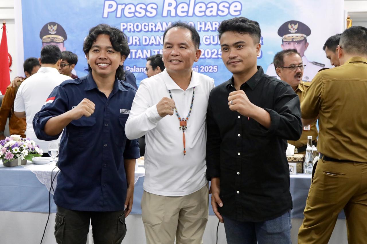 Gubernur Kalteng Agustiar Sabran Bersama Wagub Kalteng Edy Pratowo Memaparkan Capaian Program 100 Hari Kerja