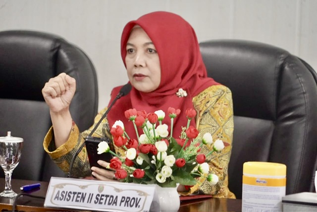 Asisten Ekbang Sri Widanarni Pimpin Rapat Pemantapan Terhadap Dukungan Pemprov Kalteng Dalam Pelaksanaan Harvesting BBI/ BBWI 2024