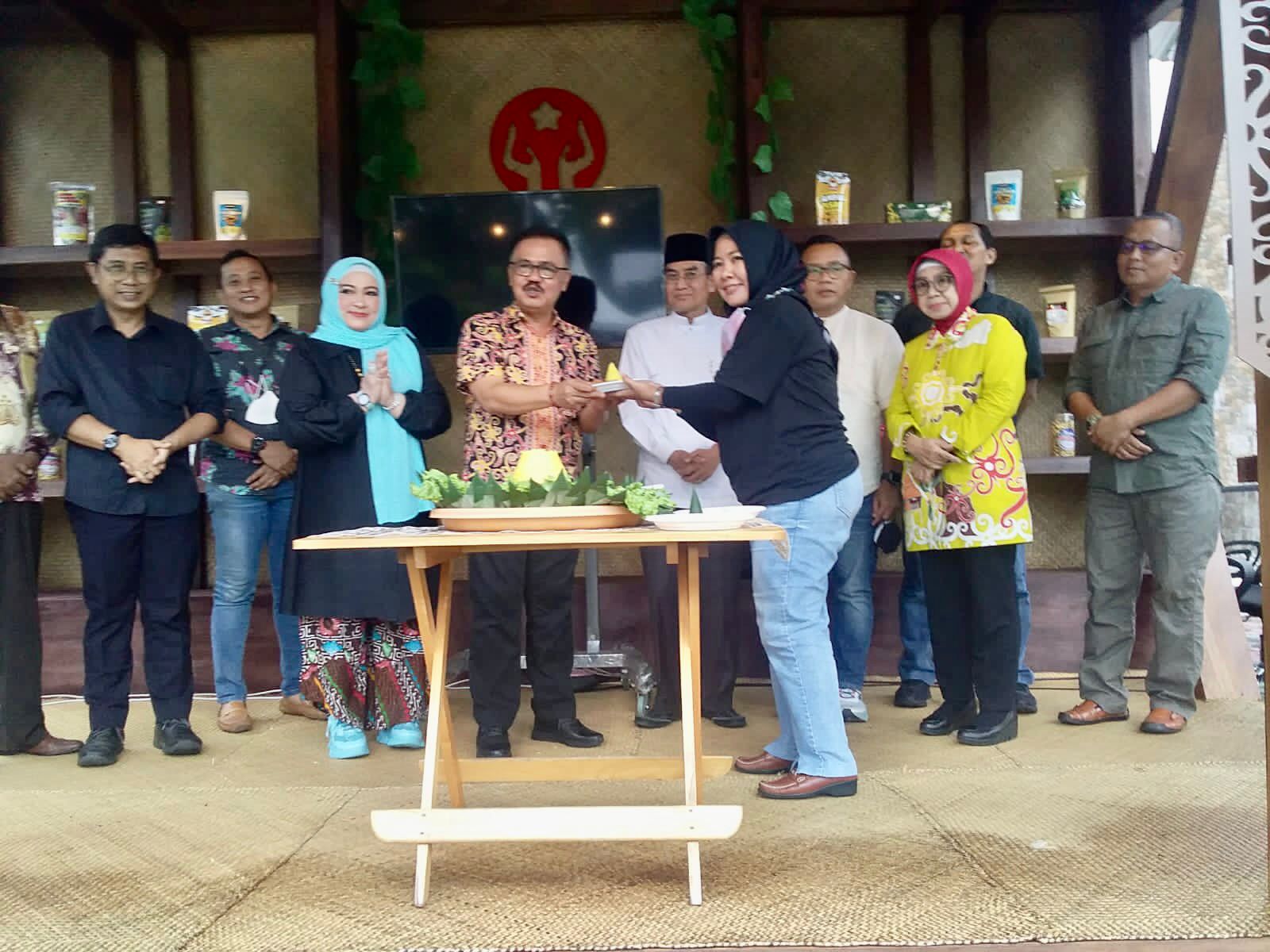 Festival Kopi Dayak Kalteng 2022 Di Dekranasda Prov. Kalteng
