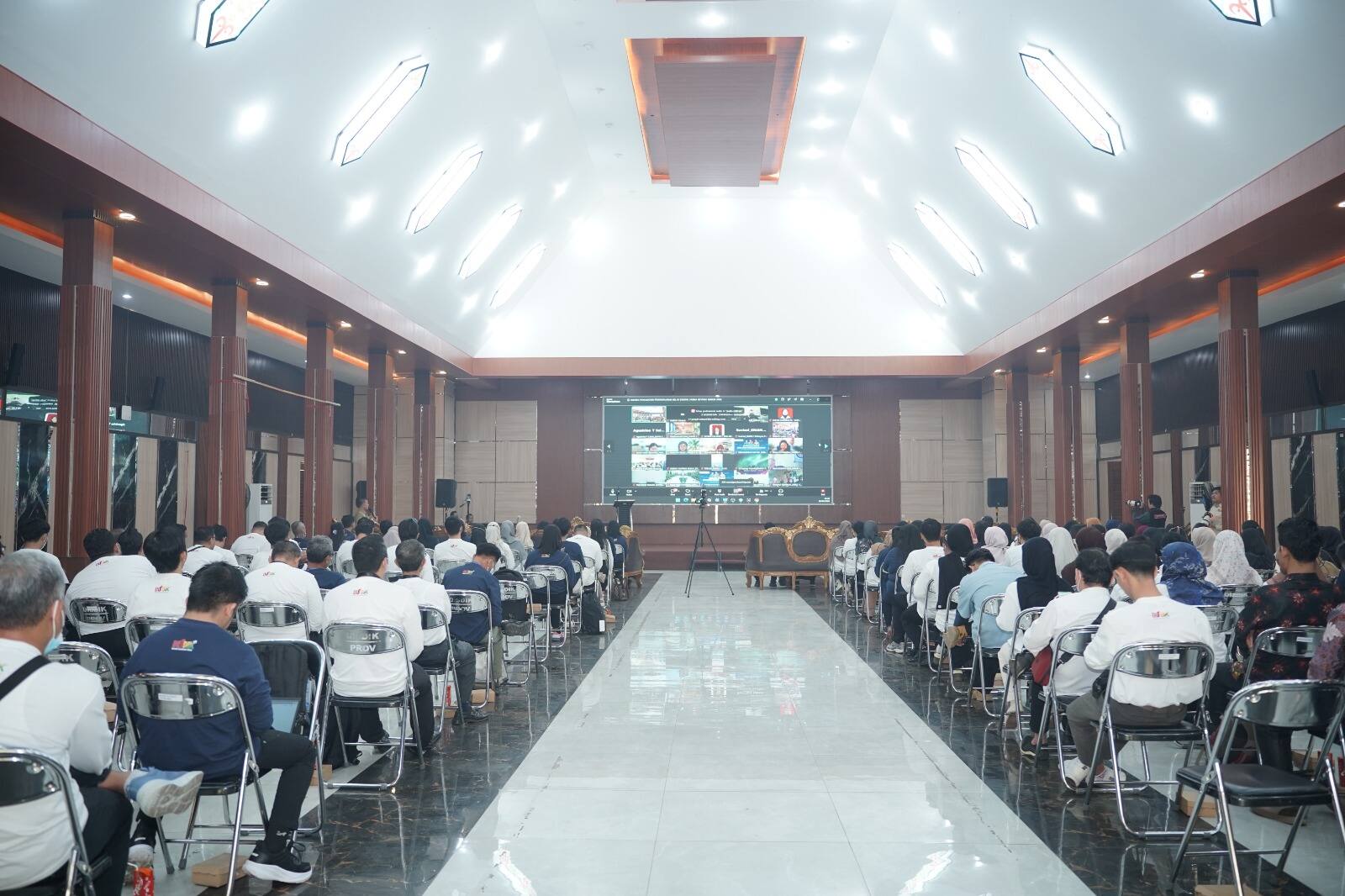 Dinas Pendidikan Kalteng Perkuat Transformasi Digital Pendidikan melalui Bimtek Kelas Digital Huma Betang 2026