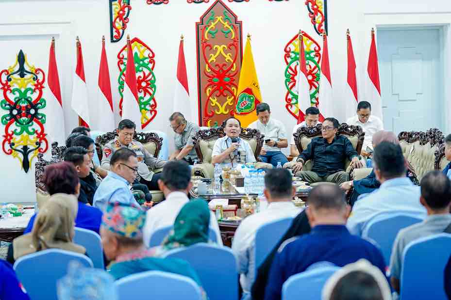 Gubernur Kalteng Agustiar Sabran Terima Aspirasi Serikat Buruh dalam Diskusi Bersama Forkopimda