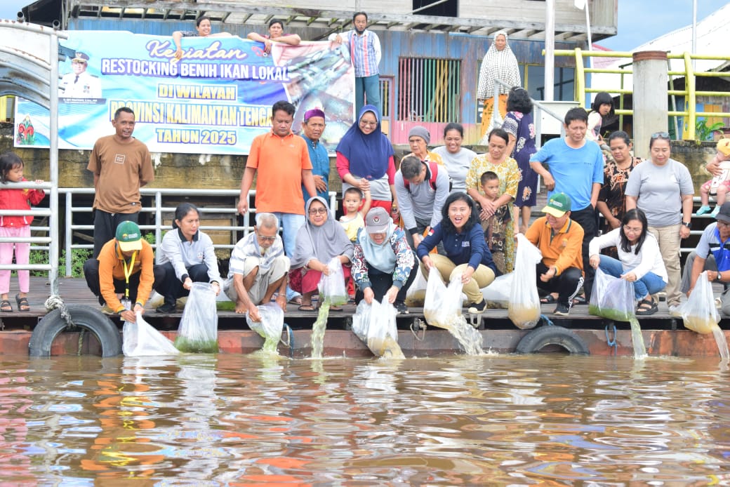 Gubernur Kalteng Agustiar Sabran : Perlu Dilakukan Restocking Atau Pelepasliaran Benih Ikan