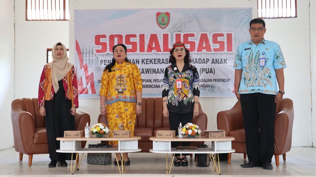 DP3APPKB Prov. Kalteng Gelar Sosialisasi Pencegahan Kekerasan Terhadap Anak dan Perkawinan Usia Anak di SMAN 3 Palangka Raya