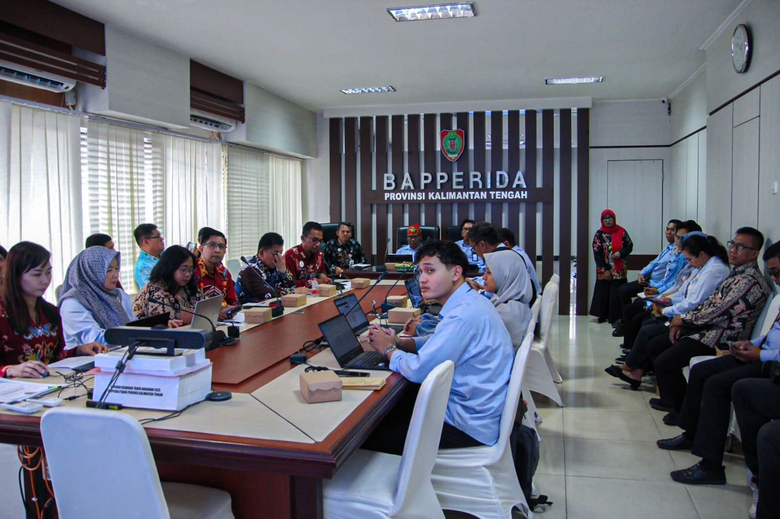 Wagub Kalteng Edy Pratowo Buka Entry Meeting Evaluasi Pencegahan dan Penurunan Stunting Tahun 2025