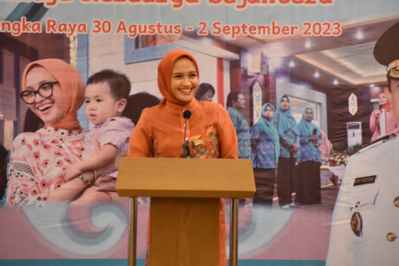 Ketua TP PKK Prov. Kalteng Ivo Sugianto Sabran Resmi Tutup Jambore Kader PKK Tingkat Prov. Kalteng Tahun 2023