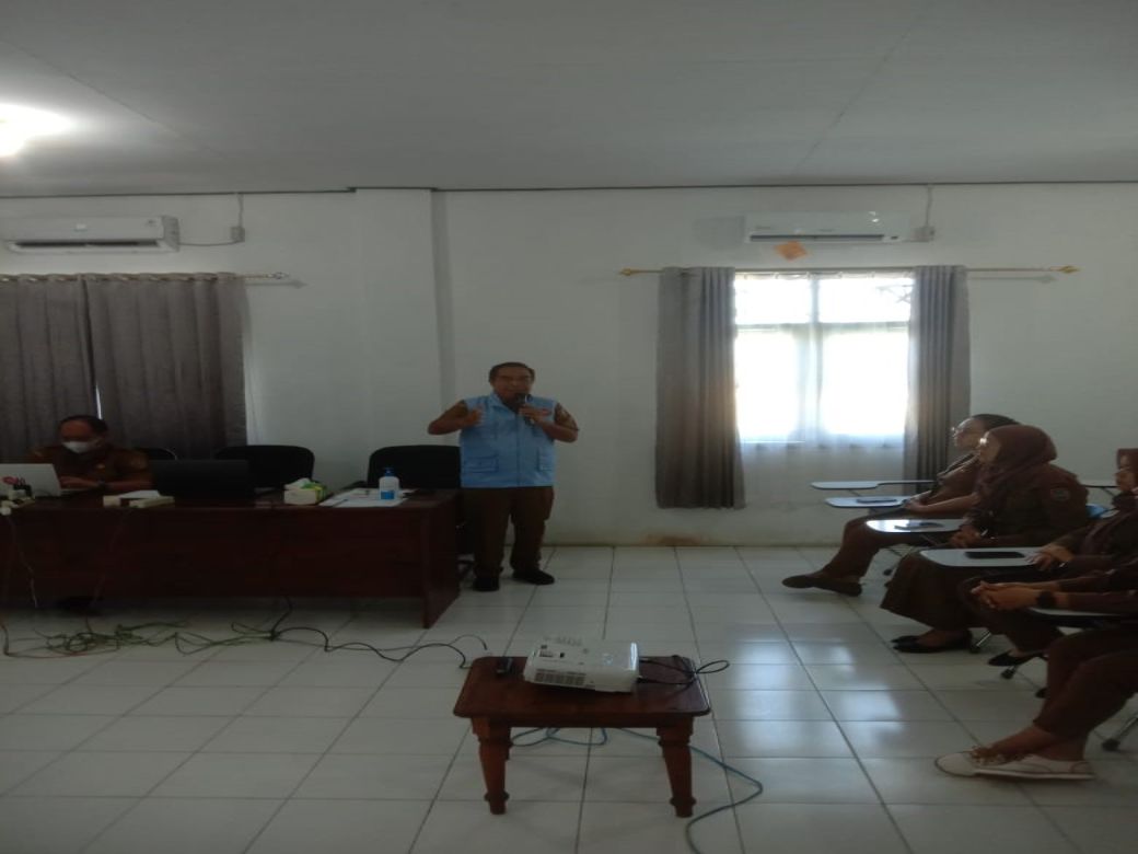 Tim dari Inspektorat Daerah Prov. Kalteng Lakukan Penyuluhan Anti Korupsi dan Sosialisasi Gratifikasi kepada ASN lingkup SKPD/UPT RSUD Hanau