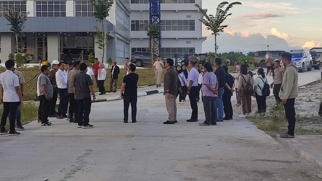 Gubernur Kalteng Sugianto Sabran Beserta Kepala Perangkat Daerah Lakukan Peninjauan Pembangunan Serta Kesiapan RSUD Hanau