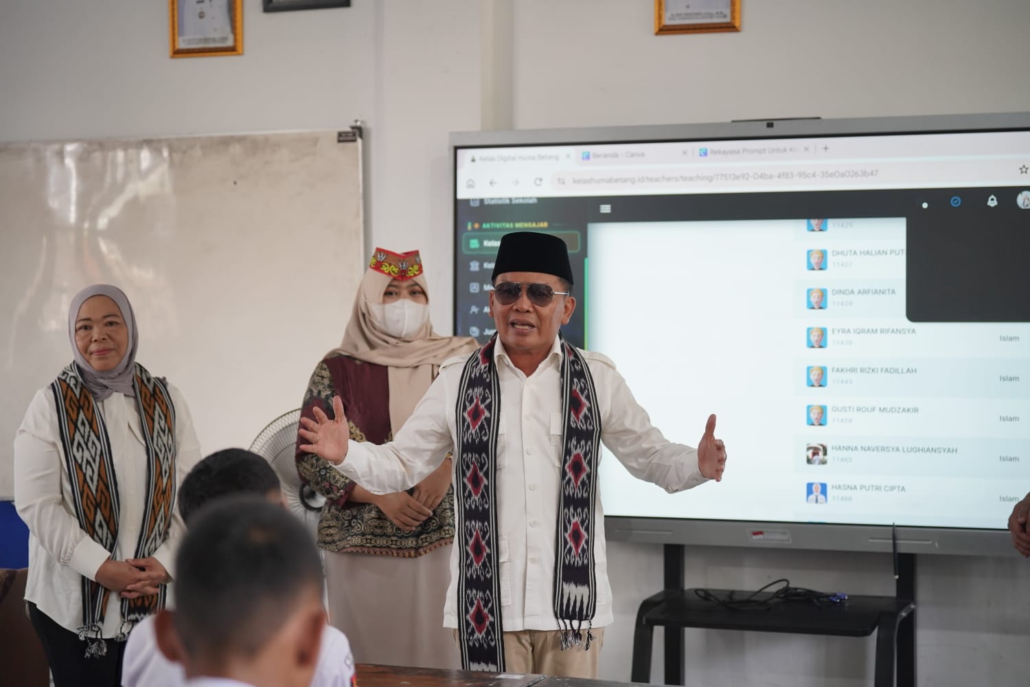 Kunjungi SMAN 1 Pangkalan Bun, Gubernur Kalteng Agustiar Sabran Motivasi Para Pelajar