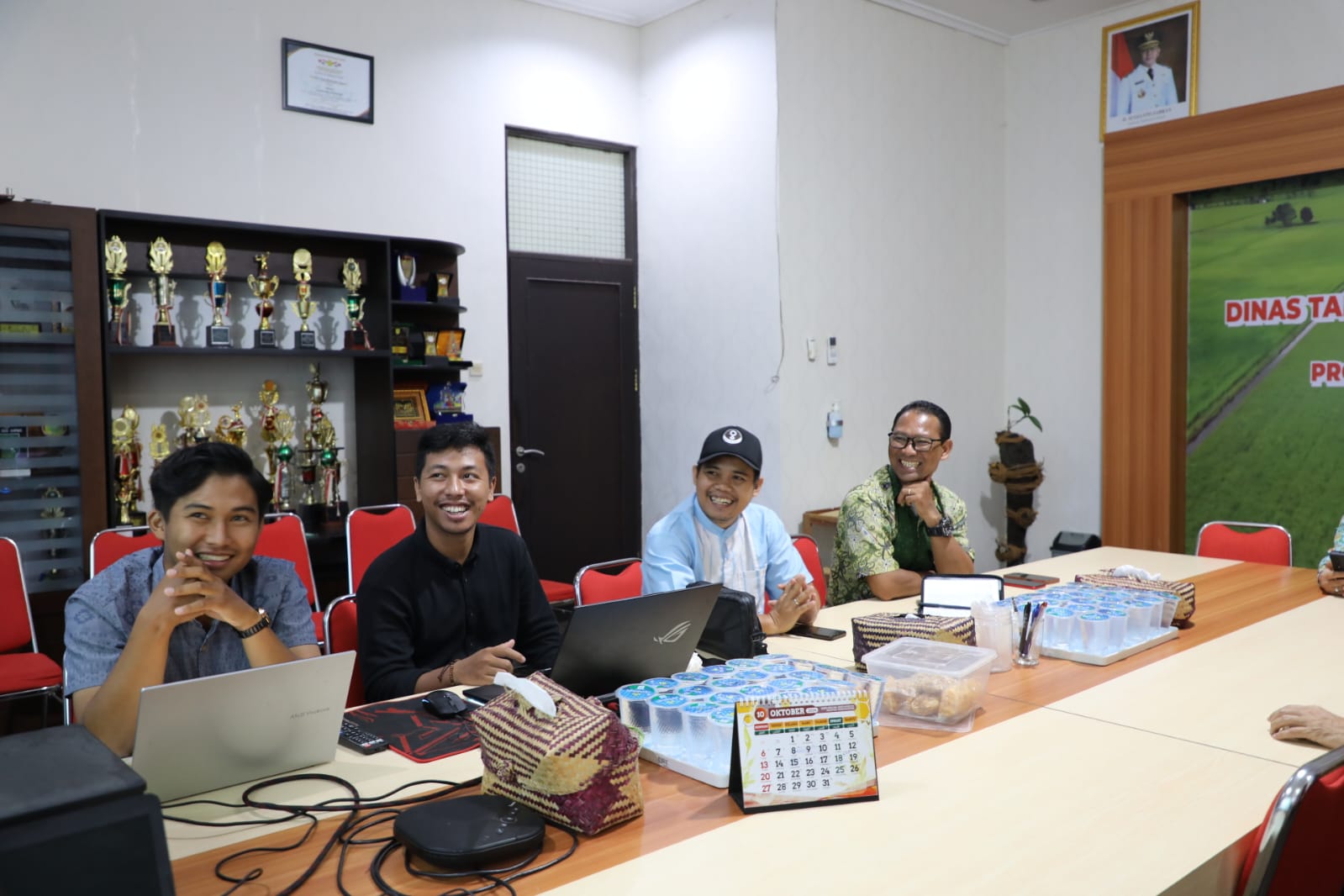 Kadis TPHP Sunarti Pimpin Diskusi Terkait Pembangunan Fasilitas