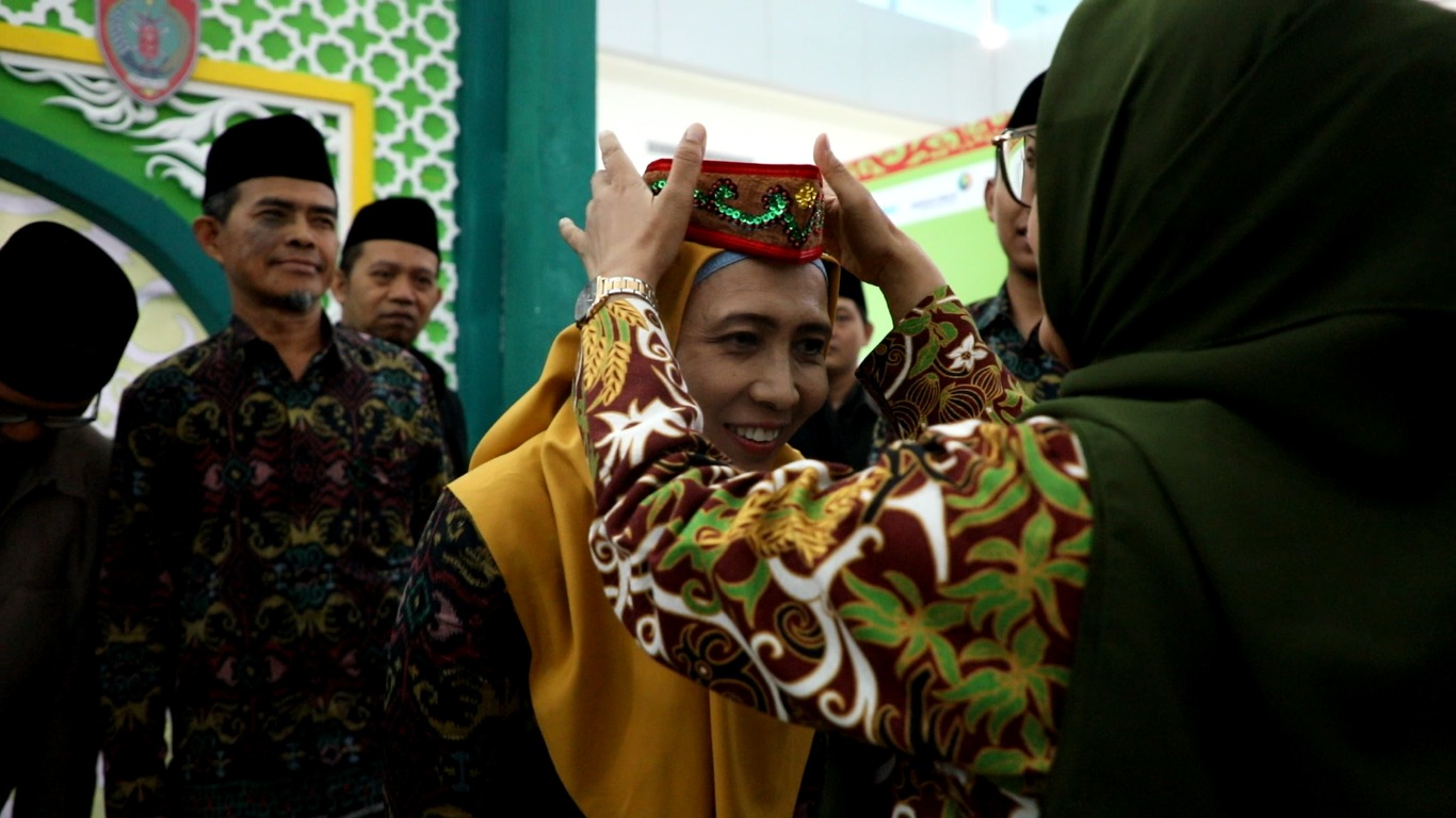 Kadis TPHP Sunarti Sambut Kedatangan Kontingen MTQ KORPRI Jawa Tengah
