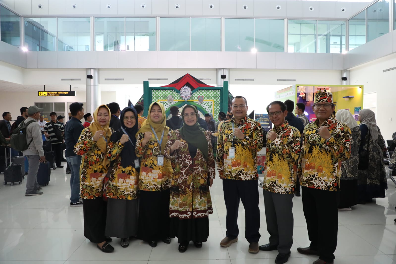 Kadis TPHP Sunarti Sambut Kedatangan Kontingen MTQ KORPRI Jawa Tengah