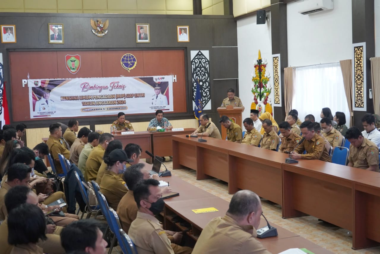 Sahli Suhaemi Buka kegiatan Bimbingan Teknis RUP Siap Entri Tahun Anggaran 2024