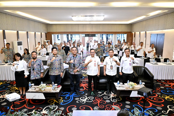 Kepala Bappedalitbang Leonard S Ampung Rakor dan Sinkronisasi Perencanaan Bidang PU dan Bidang PKP