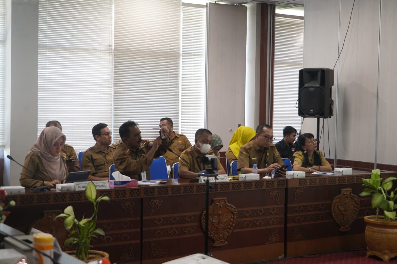 Sahli Yuas Elko Hadiri Rakor Pengendalian Inflasi Tahun 2025 Bersama Menteri Dalam Negeri RI Tito Karnavian Secara Virtual