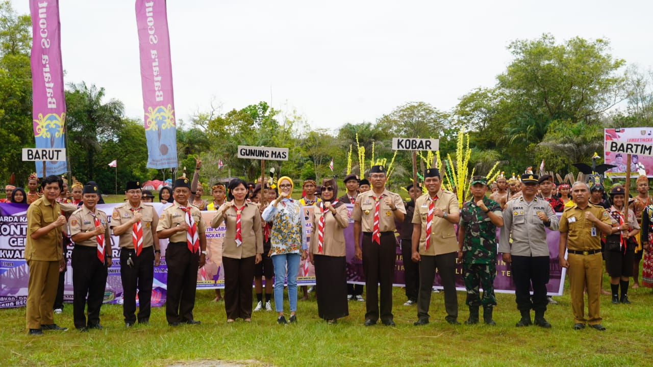 Ketua Kwartir Daerah Gerakan Pramuka Kalteng Ivo Sugianto Sabran Buka Lomba Tingkat IV Pramuka Penggalang Se-Kalimantan Tengah Tahun 2023