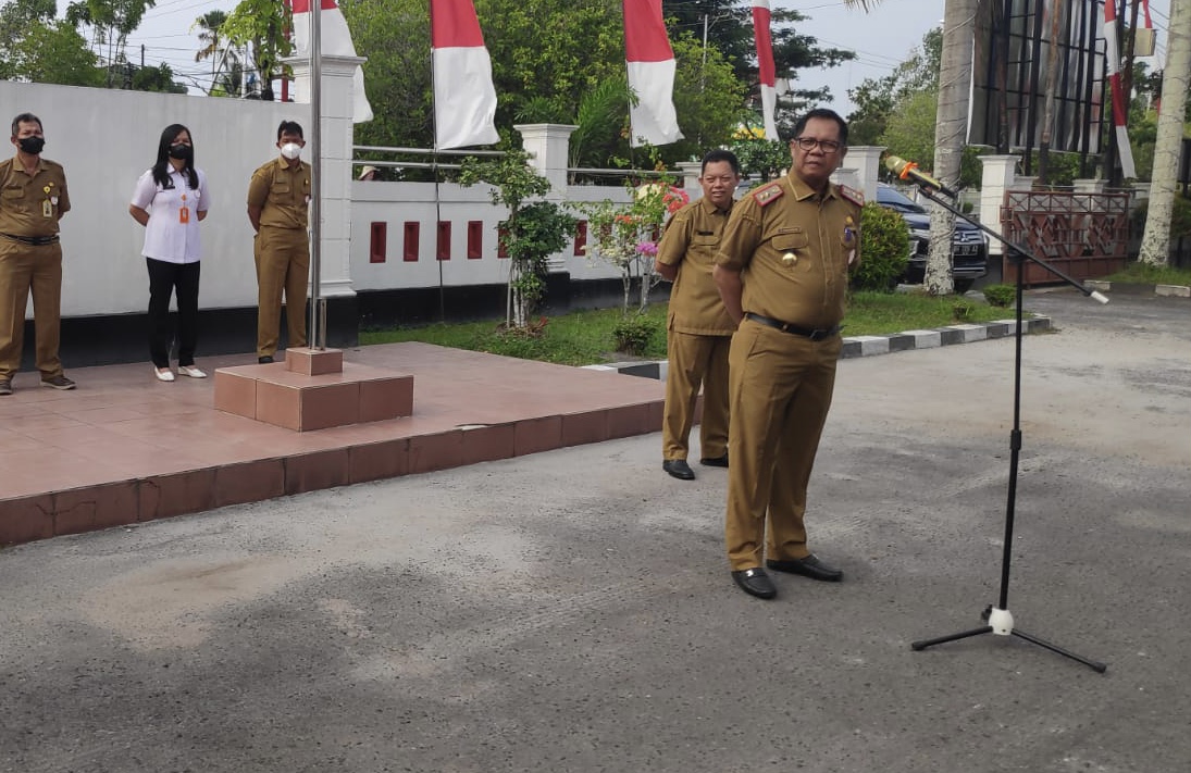 Dislutkan Prov. Kalteng Gelar Acara Pelepasan PNS yang Telah Memasuki Masa Purna Tugas