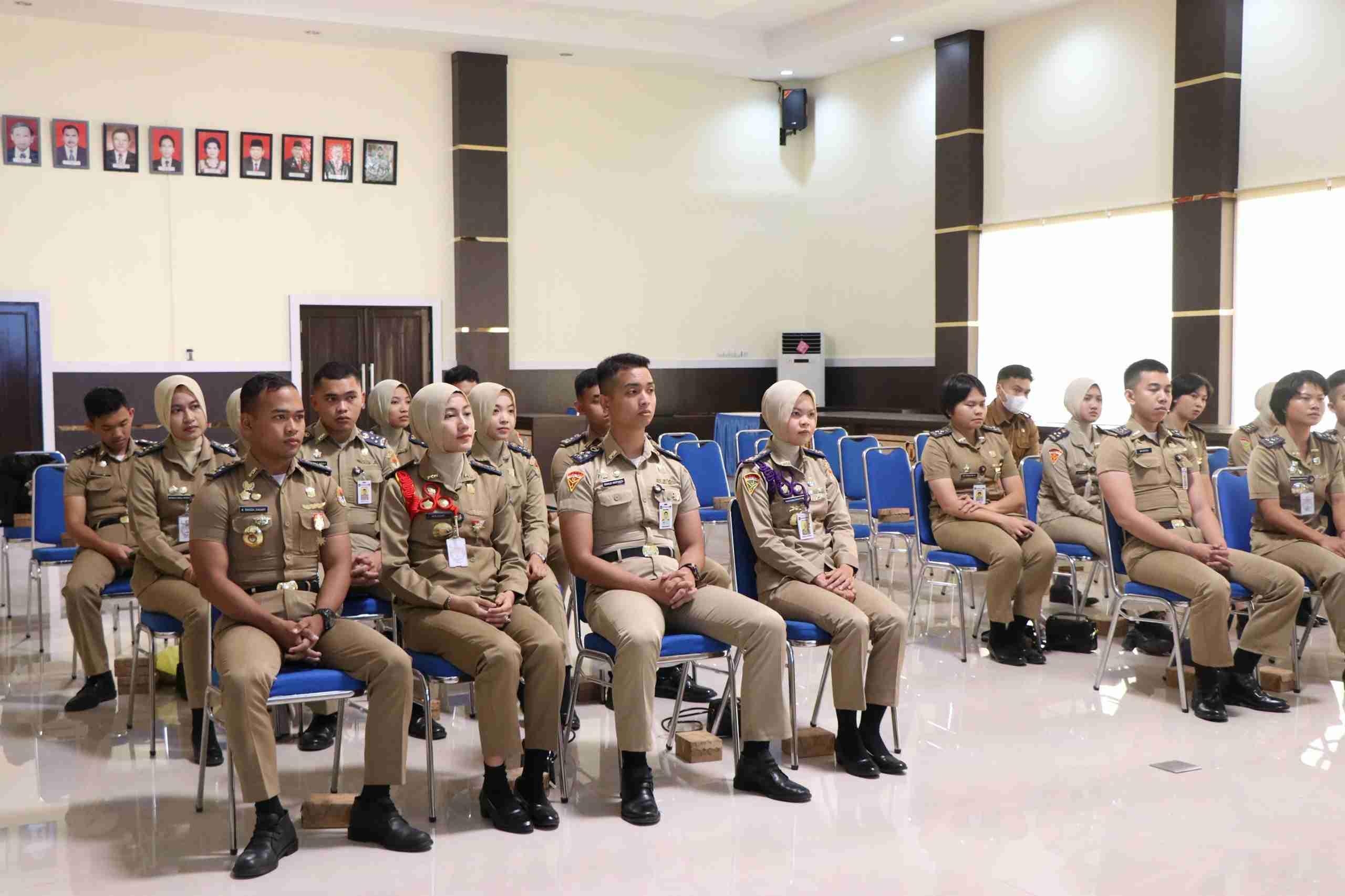 Kepala BKD Prov. Kalteng Lisda Arriyana Buka Kegiatan Penelitian Bagi Satuan Praja Utama Angkatan XXXII IPDN