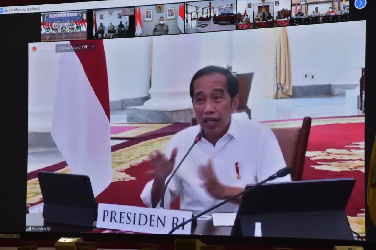 Gubernur Kalteng H. Sugianto Sabran Hadiri Secara Virtual Pertemuan Mendengarkan Langsung Arahan Presiden RI Tentang Penanganan Pandemi Covid-19