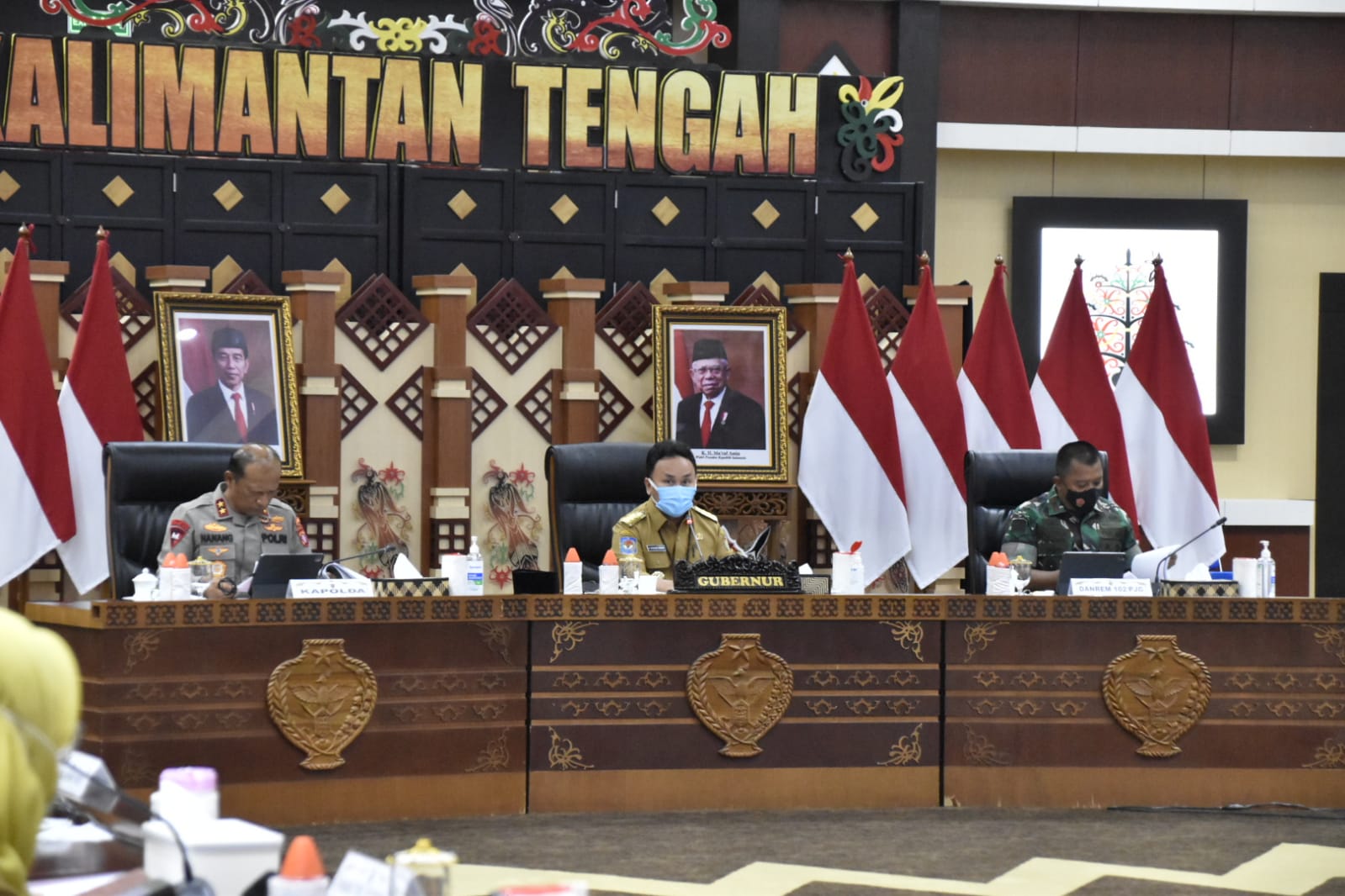 Gubernur Kalteng H. Sugianto Sabran Pimpin Rapat Tindak Lanjut Arahan Presiden RI Joko Widodo Tentang Penanganan Pandemi Covid-19 Di Kalteng