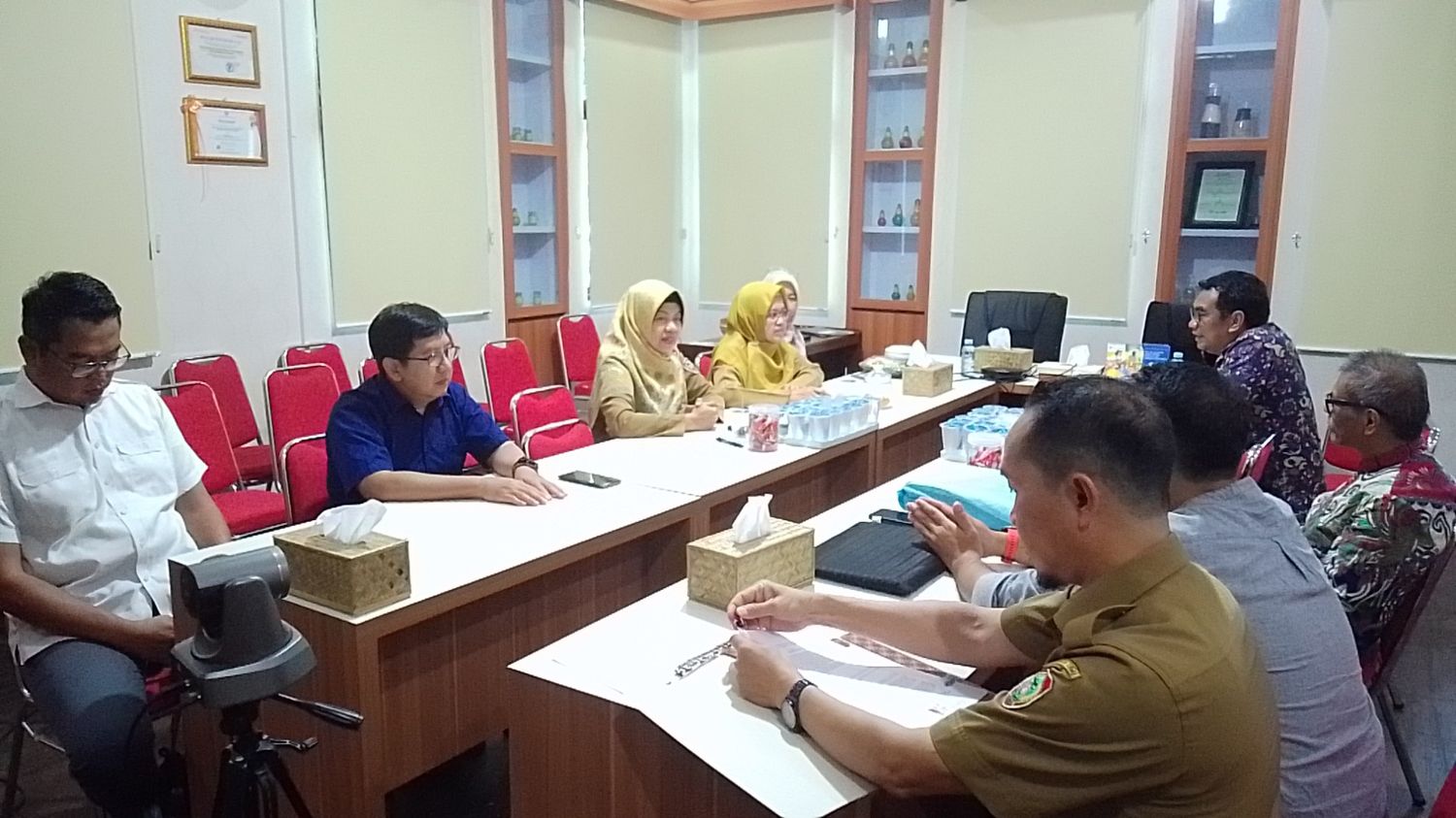 Dinas TPHP Prov. Kalteng dan PT. Agro Nusantara Halid Menandatangani Kontrak Kerja Sama Untuk Pekerjaan Konstruksi Cetak Sawah
