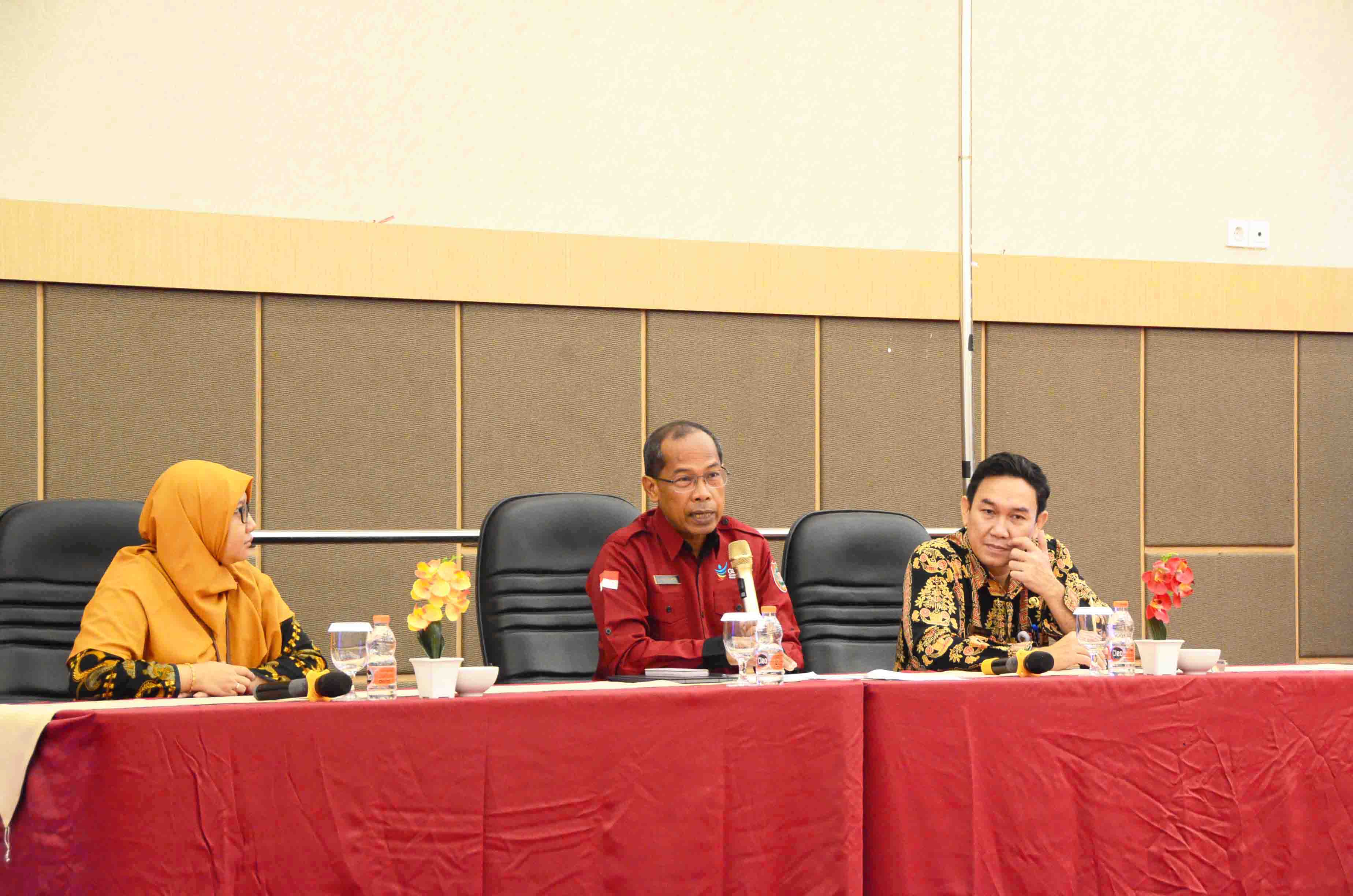 Dinkes Prov. Kalteng Gelar Penerimaan dan Penyerahan Tenaga Kesehatan Penugasan Khusus Periode II
