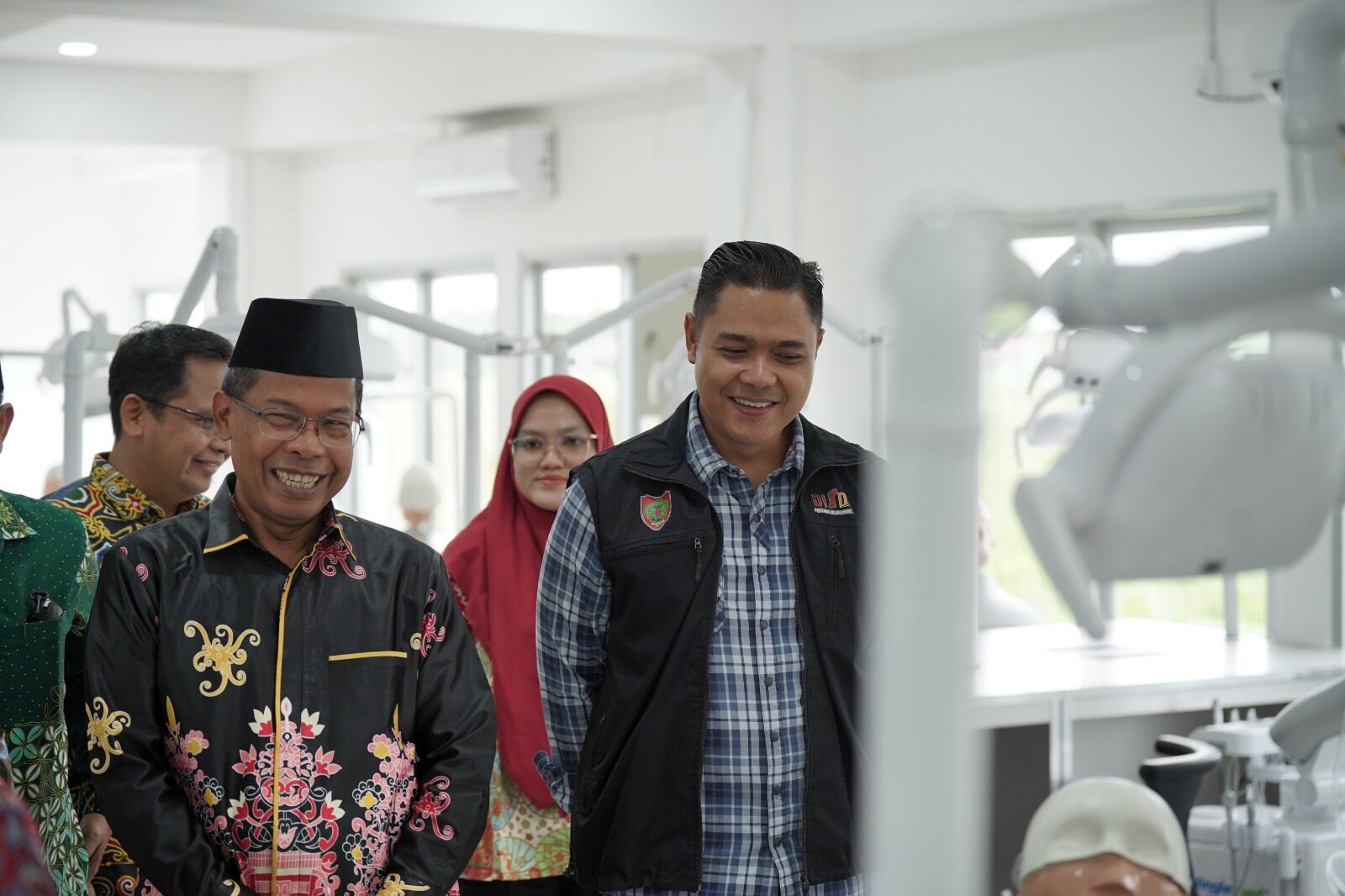 Program Unggulan 10.000 Kuliah Gratis Digagas Oleh Gubernur Agustiar Sabran Kini Telah Diikuti Oleh 32 Perguruan Tinggi se-Kalteng