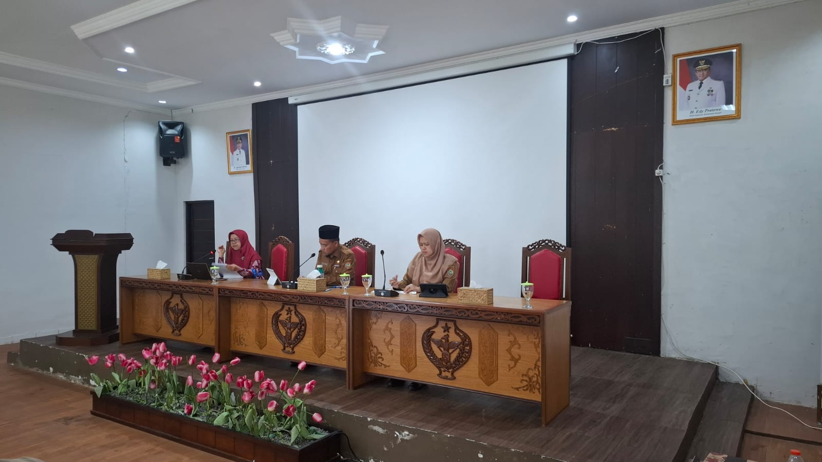 Kadis TPHP Prov. Kalteng Pimpin Rapat Pelaksanaan Konstruksi Cetak Sawah