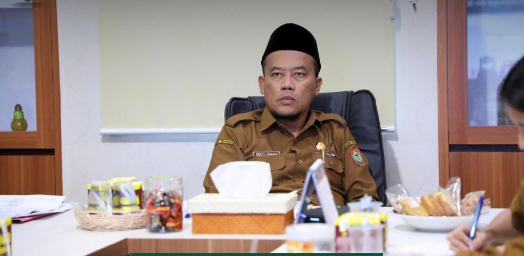 Kepala Dinas TPHP Prov Kalteng Ikuti Sosialisasi Petunjuk Teknis, Standar Penyediaan dan Distribusi Susu pada Program MBG