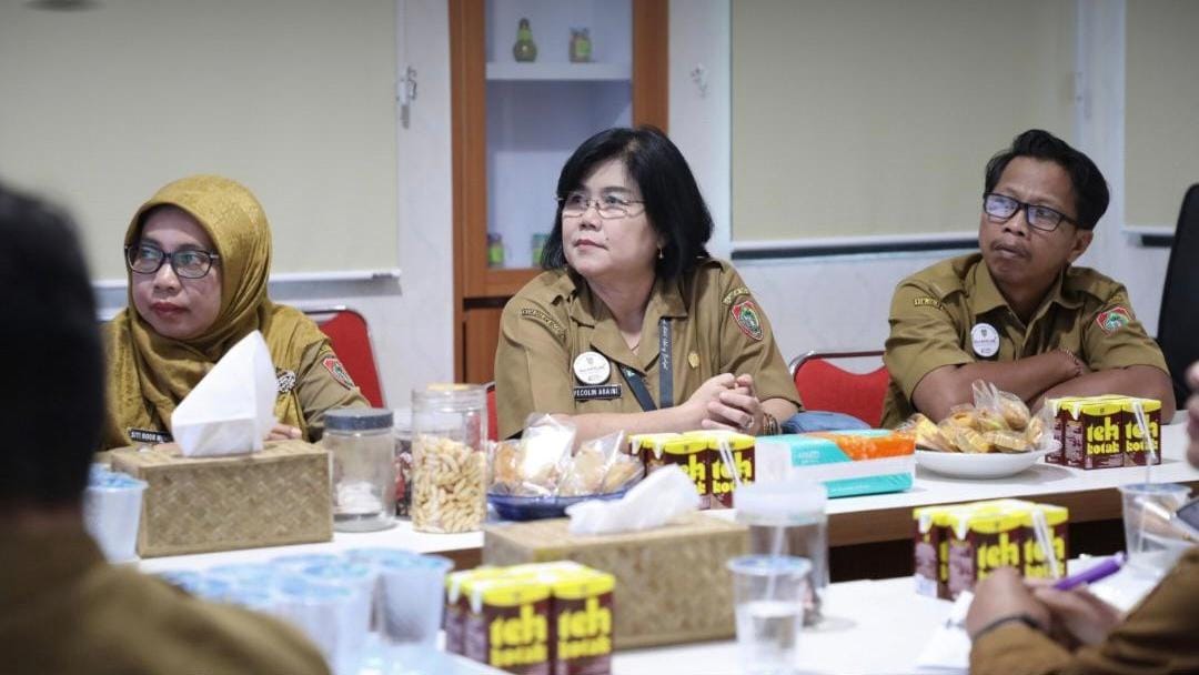 Kepala Dinas TPHP Prov Kalteng Ikuti Sosialisasi Petunjuk Teknis, Standar Penyediaan dan Distribusi Susu pada Program MBG