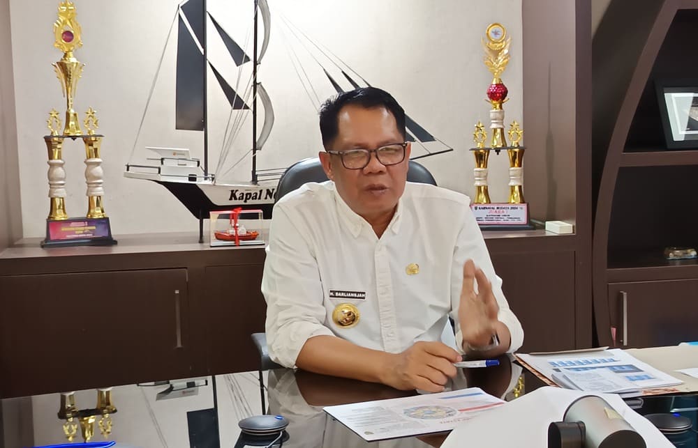 Kepala Dislutkan Prov. Kalteng Menjadi Narasumber pada Pelatihan Kepemimpinan Nasional Tingkat II
