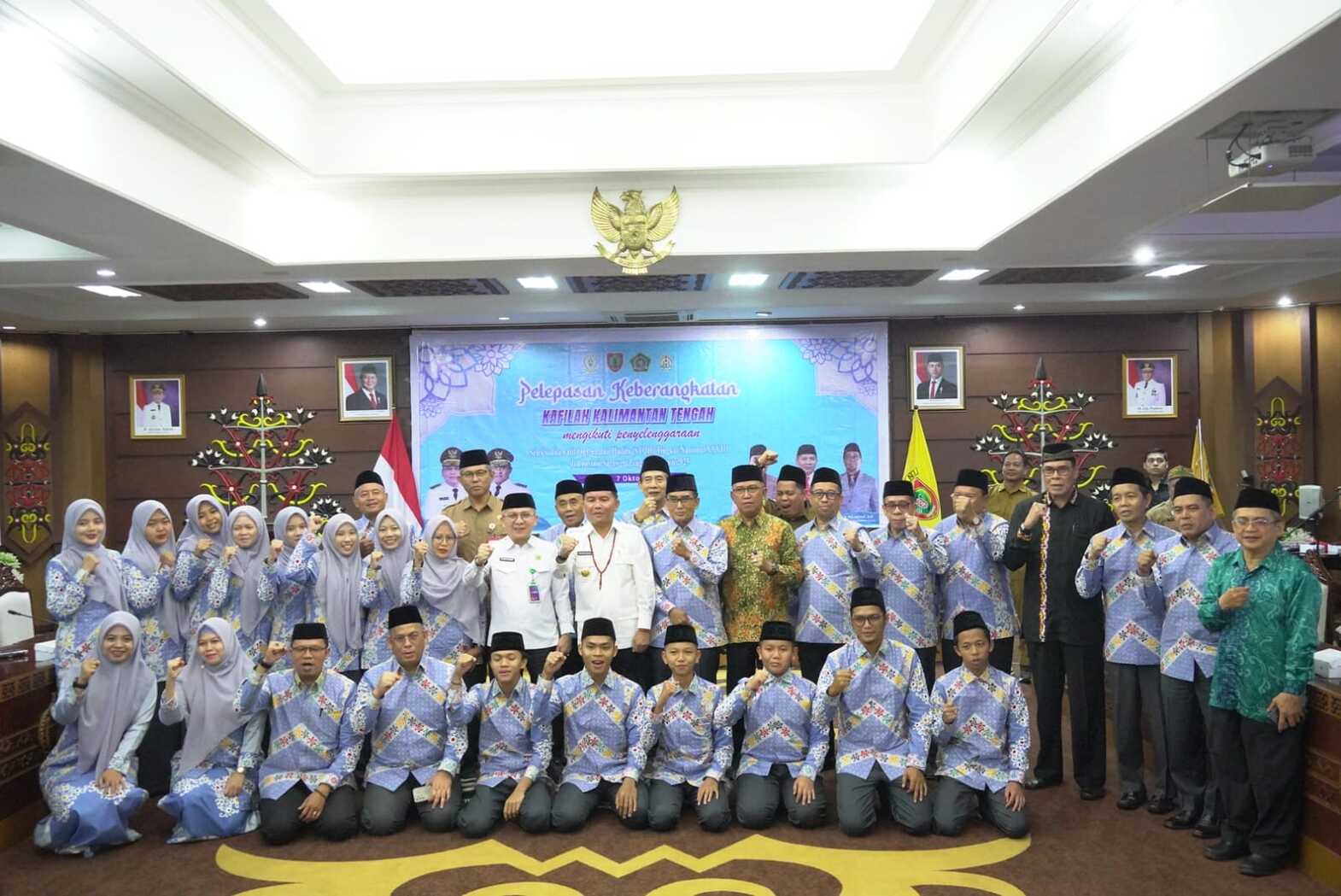 Gubernur Kalteng Agustiar Sabran Melepas Keberangkatan Kafilah Kalteng
