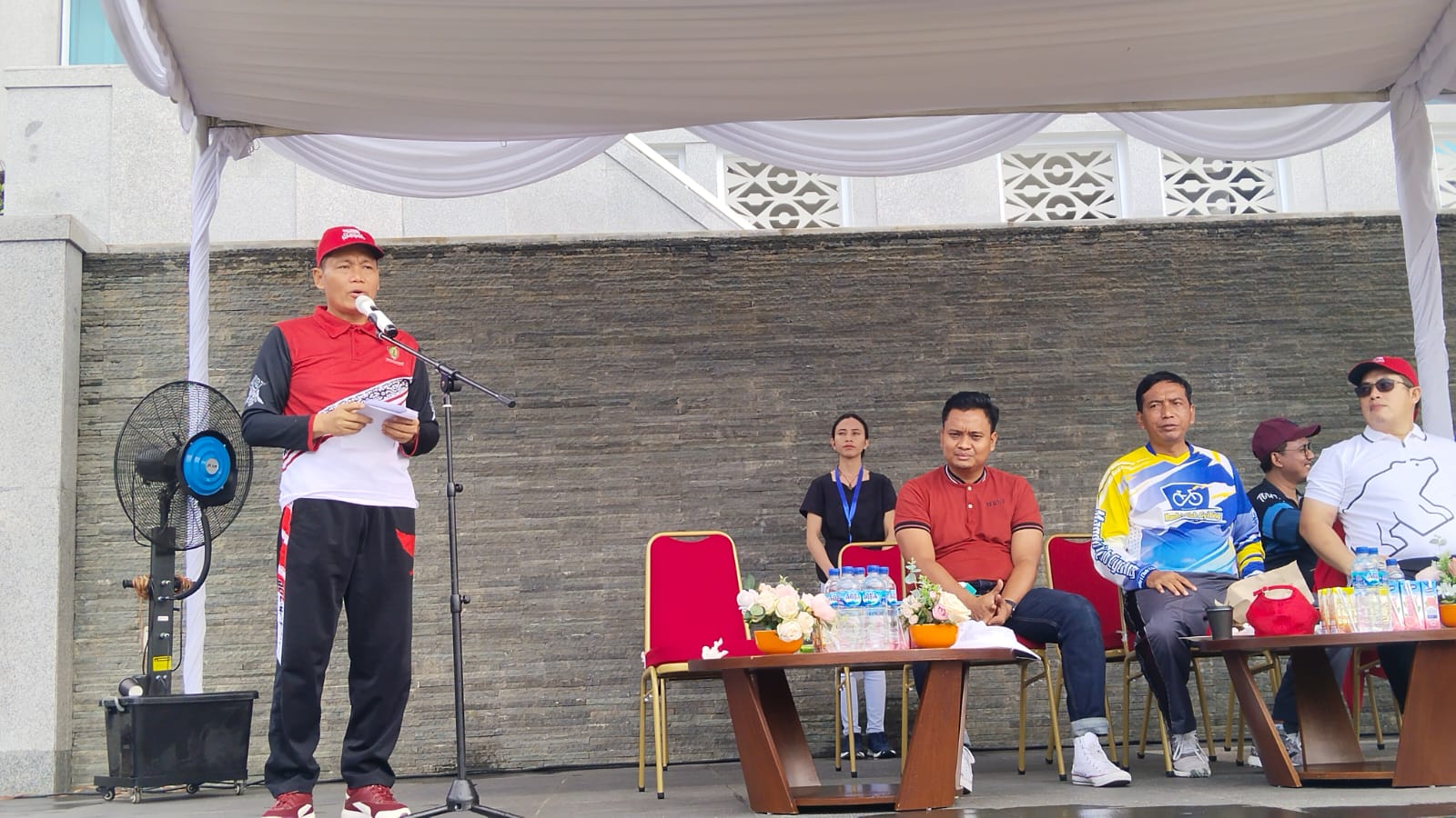 Sahli Yuas Elko Ikuti Gowes Bersama Dalam Rangka Festival Betang Juara