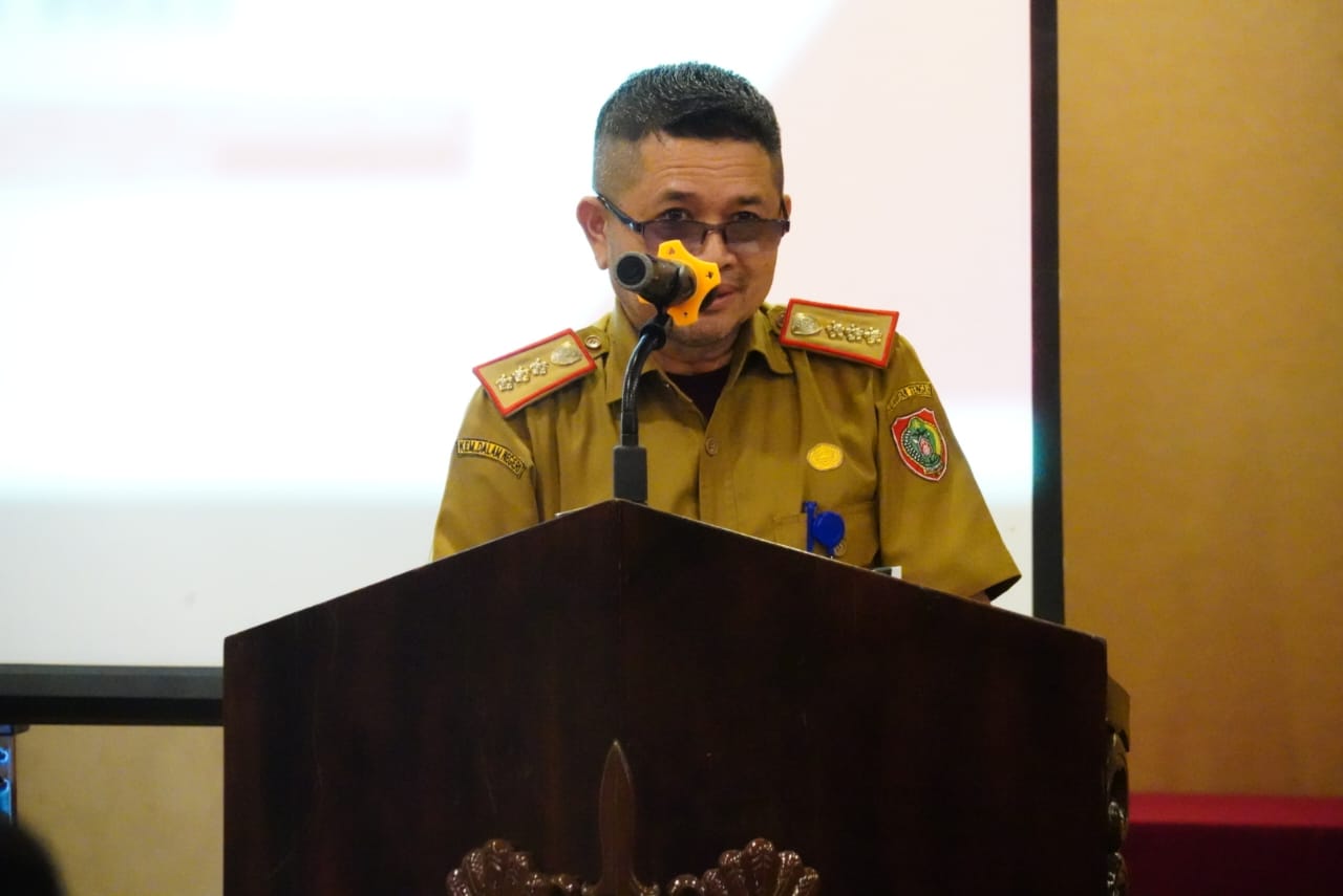 Sahli Herson B. Aden Buka Rapat Evaluasi Kerja Sama Daerah
