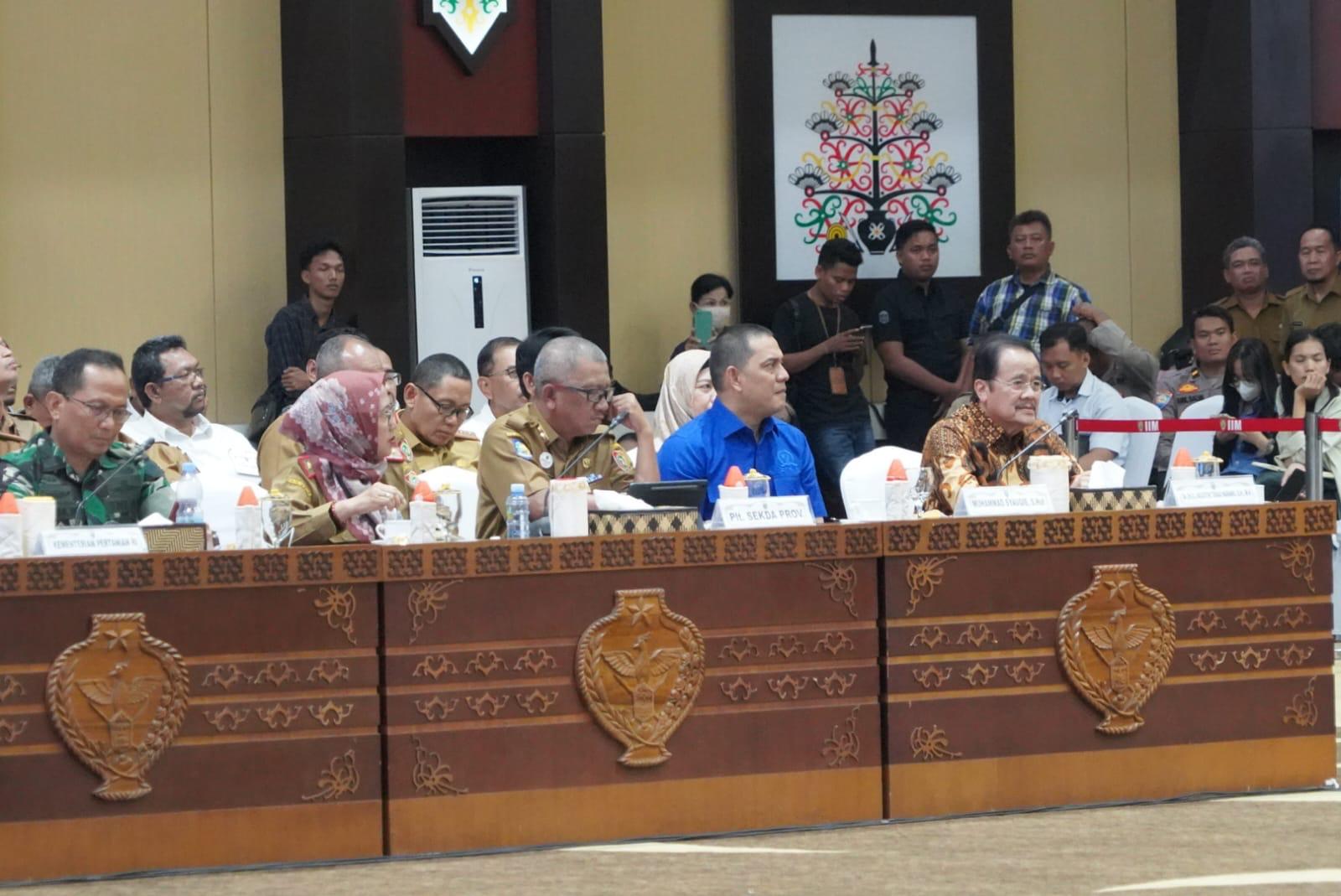 Gubernur Kalteng Sugianto Sabran Hadiri Rakor Persiapan Cetak Sawah dan Swasembada Jagung Tahun 2025 di Provinsi Kalteng