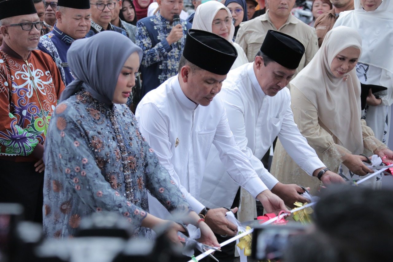 Kepala Dinas PMD Prov. Kalteng Aryawan Hadiri Pembukaan National Halal Fair 2025