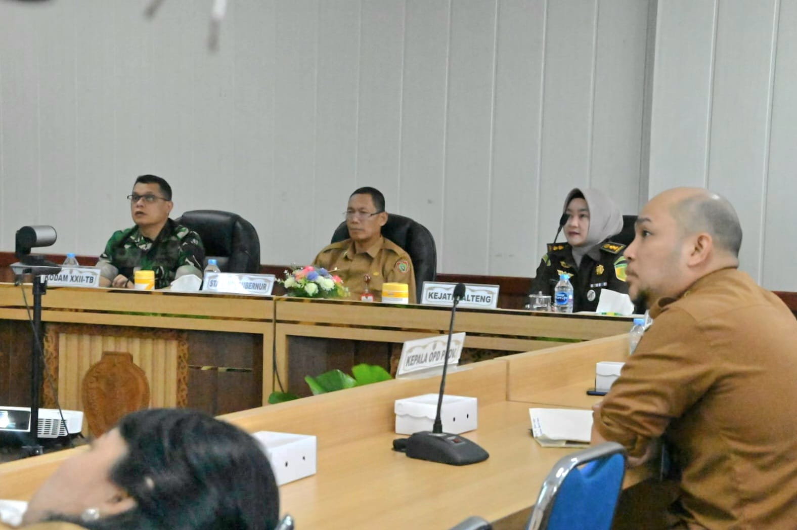 Staf Ahli Gubernur Kalteng, Yuas Elko, Hadiri Rakor Pengendalian Inflasi 2026 Secara Daring