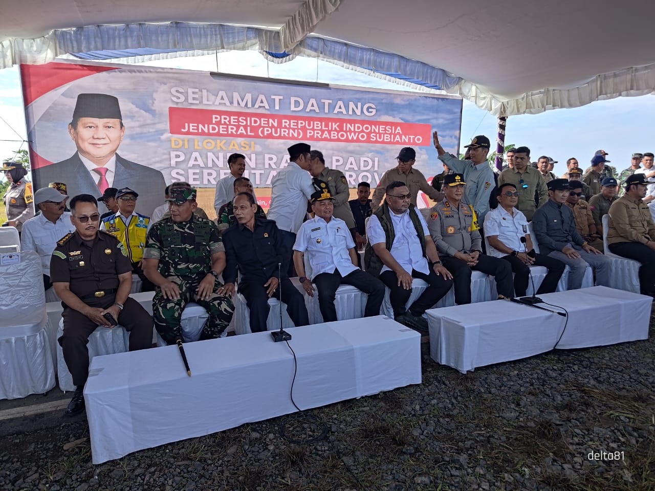 Plt Kadis Hanpang Prov. Kalteng Agus Candra Hadiri Panen Raya