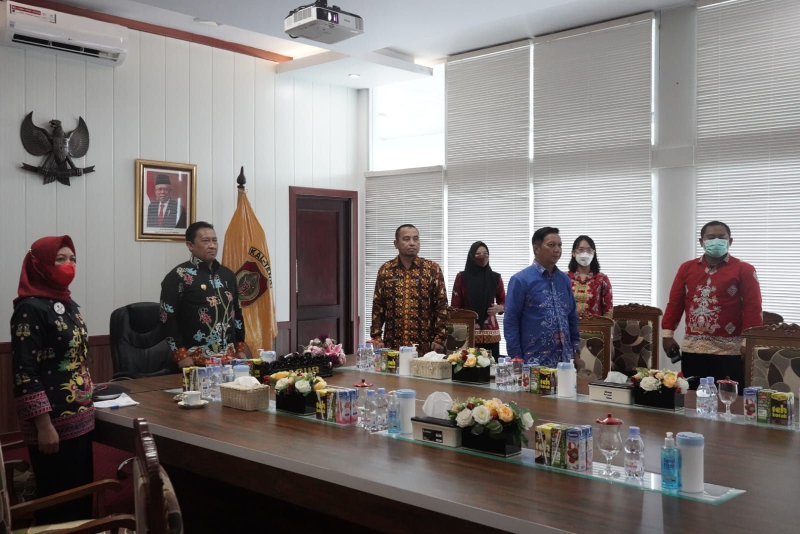 Wagub Kalteng Tutup Pelatihan Kepemimpinan Administrator Angkatan III, IV,V dan VI Di BPSDM Prov. Kalteng Tahun 2022